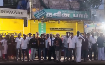 தெருவுக்கடை: டாஸ்மாக் கடையை அகற்ற இரவிலும் போராட்டம்