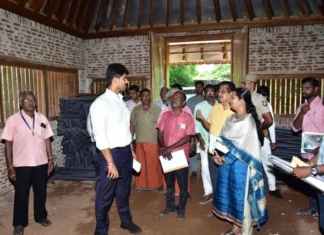 இரணியல் அரண்மனை புனரமைப்பு பணிகள் ; கலெக்டர் பார்வை