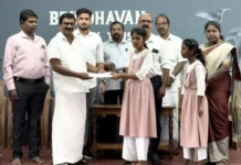 வேர்க்கிளம்பி: கல்வி உதவி வழங்கிய எம் எல் ஏ