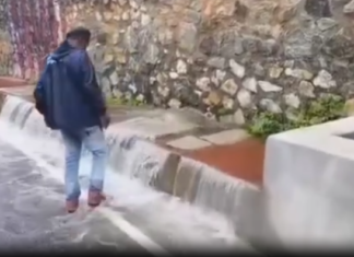 வடசேரியில் சாலையில் குடிநீர் குழாய் உடைப்பு!