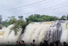 திற்பரப்பு அருவியில் சுற்றுலா பயணிகள் குளிக்க தடை
