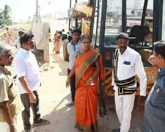 நாகர்கோவில் பாலம் விரிவாக்க பணி மேயர் ஆய்வு