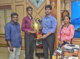 குமரி: தேசிய போட்டியில் மாணவர் 2-ம் இடம்; கலெக்டர் பராட்டு