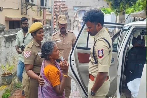 கடன் கொடுப்பதாக கூறி பத்திரம் மோசடி: மூதாட்டிக்கு நேரில் ஆறுதல் கூறிய எஸ்.பி. ஸ்டாலின்