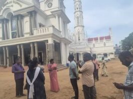சவேரியார் கோவில் திருவிழா முன்னேற்பாடுகள் – மேயர் நேரில் ஆய்வு நாகர்கோவில் சவேரியார் கோவில் திருவிழாவை முன்னிட்டு அடிப்படை வசதிகள் குறித்து மேயர் மேரி பிரின்சி லதா மாநகராட்சி அதிகாரிகளுடன் ஆய்வு மேற்கொண்டார்.
