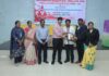 கன்னியாகுமரியில் சமூக சேவைக்காக விங்ஸ் பள்ளிக்கு ஆட்சியர் பாராட்டு! தேசிய தன்னார்வ இரத்த தான தின விழாவில் விங்ஸ் இளம் மழலையர் பள்ளிக்கு சமூக சேவைக்காக கன்னியாகுமரி மாவட்ட ஆட்சியர் திரு. பிரதாப் IAS அவர்கள் பாராட்டு சான்றிதழ் மற்றும் விருது வழங்கி கௌரவித்தார்.
