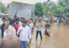 ராமநாதபுரத்தில் நேற்றிரவு பெய்த மழைக்கே குளம்போல் தேங்கிய தண்ணீர்! அமைச்சர் நேரில் ஆய்வு Rain-fall-ramanathapuram